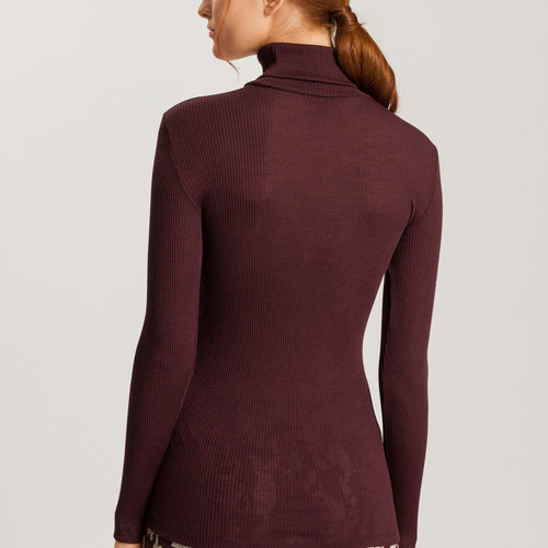 70901 Maria Turtleneck Shirt - 2483 Deep Maroon