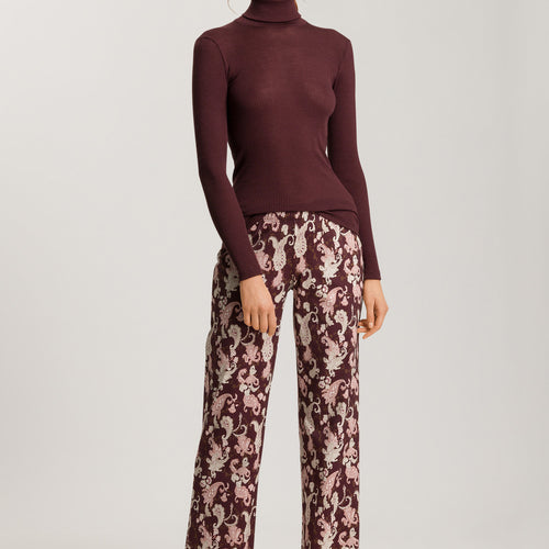 70901 Maria Turtleneck Shirt - 2483 Deep Maroon