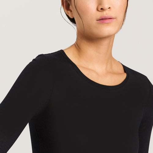 71347 Ultralight Long Sleeve Top - 019 Black