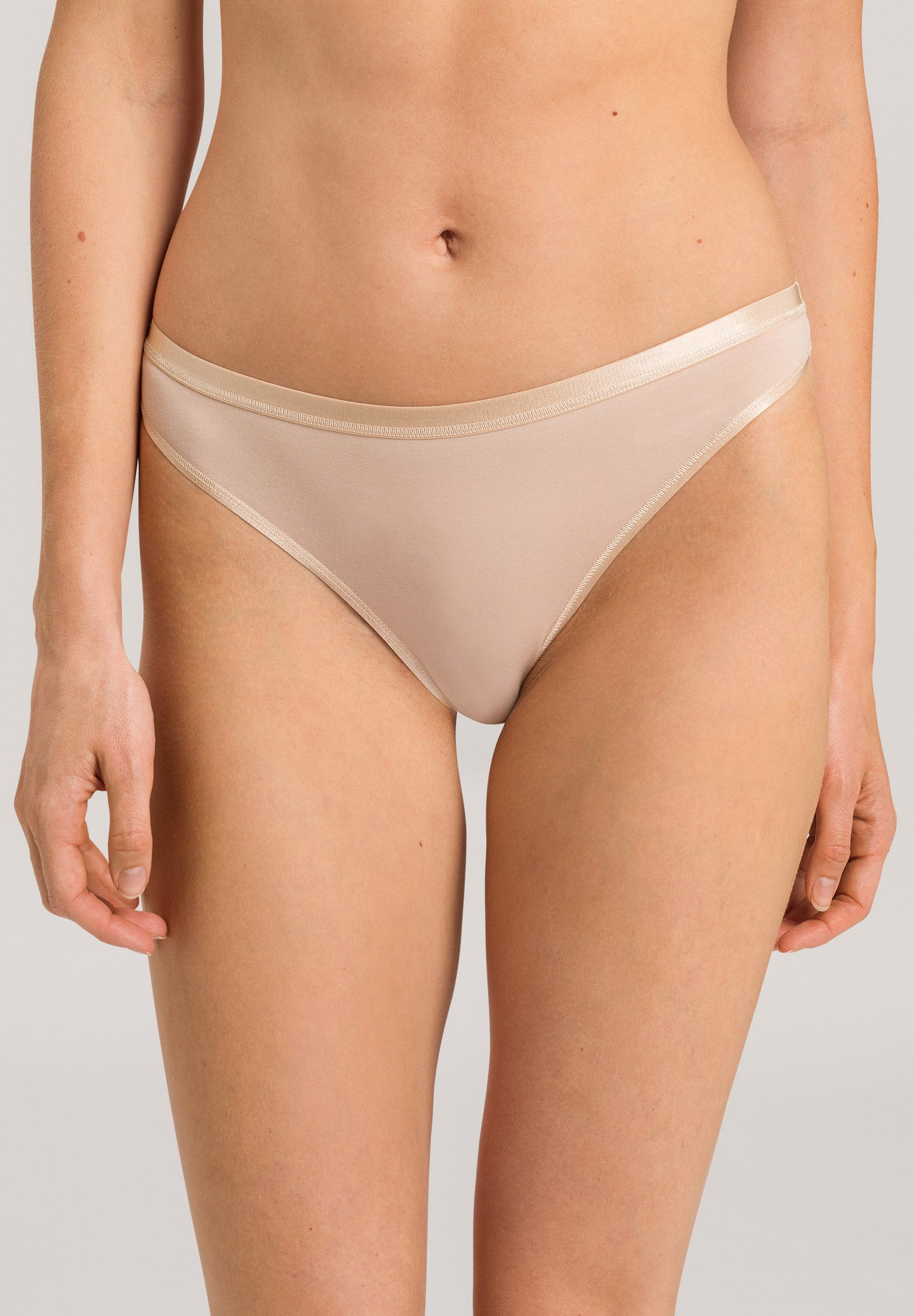 71402 Cotton Sensation Thong - 274 Beige