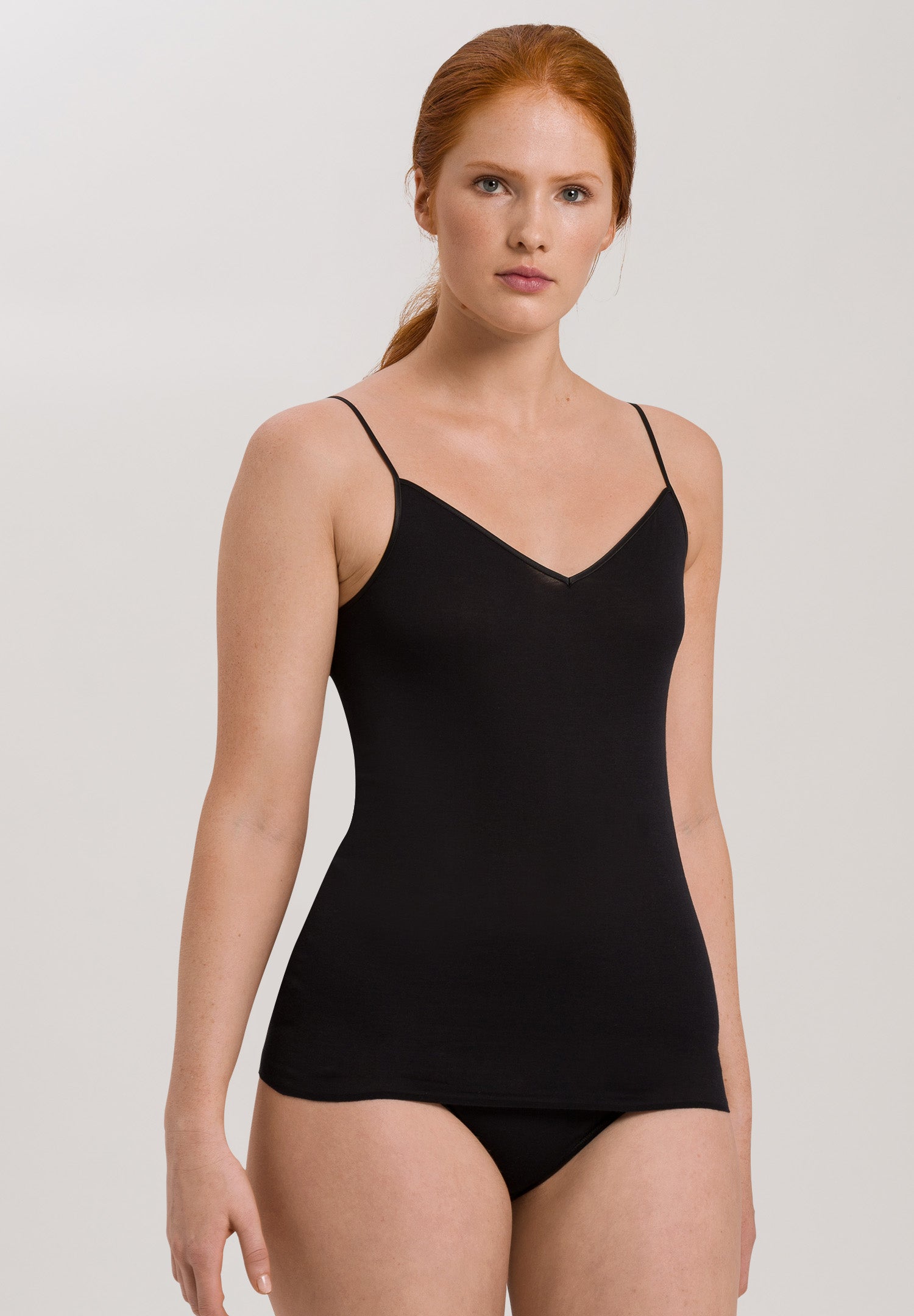 71601 Cotton Seamless V-Neck Camisole - 019 Black