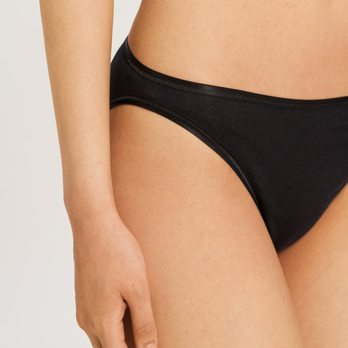 71624 Cotton Seamless High Cut Brief - 019 Black