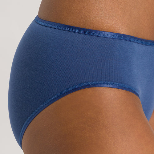 71626 Cotton Seamless Full High Cut Brief - 2604 True Navy