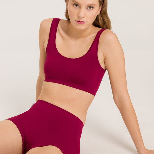 71810 Touch Feeling Crop Top - 2406 Intense Garnet