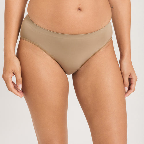 71812 Touch Feeling High-Cut Brief - 2828 Deep Taupe