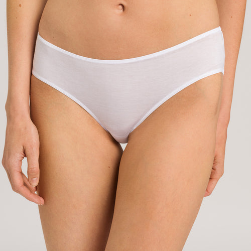 71819 Hicut Brief - 101 White