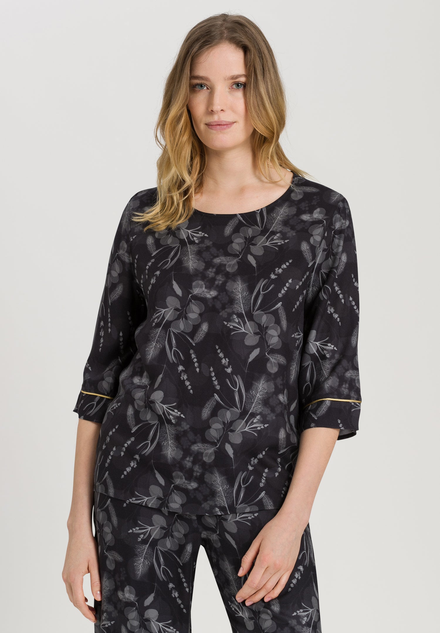 76160 Lilova Woven 3/4 Sleeve Shirt - 2987 Mystic Shadow