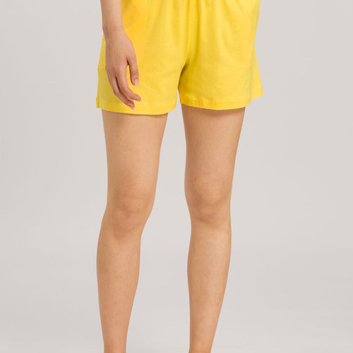 77021 Maila Shorts - 1715 Luminous Yellow