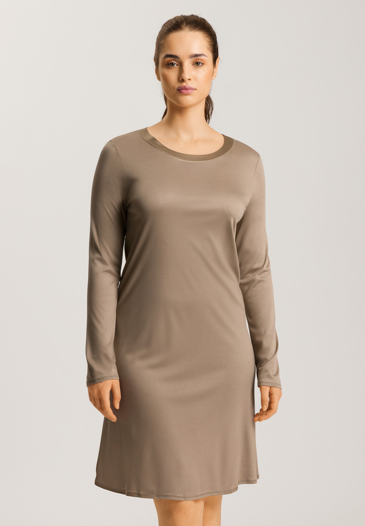 77339 Grand Central Long Sleeve Nightgown 100cm - 2847 Taupe