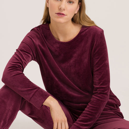 78770 Favourites Pullover - 2423 Ruby Wine