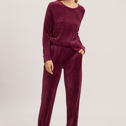 78770 Favourites Pullover - 2423 Ruby Wine