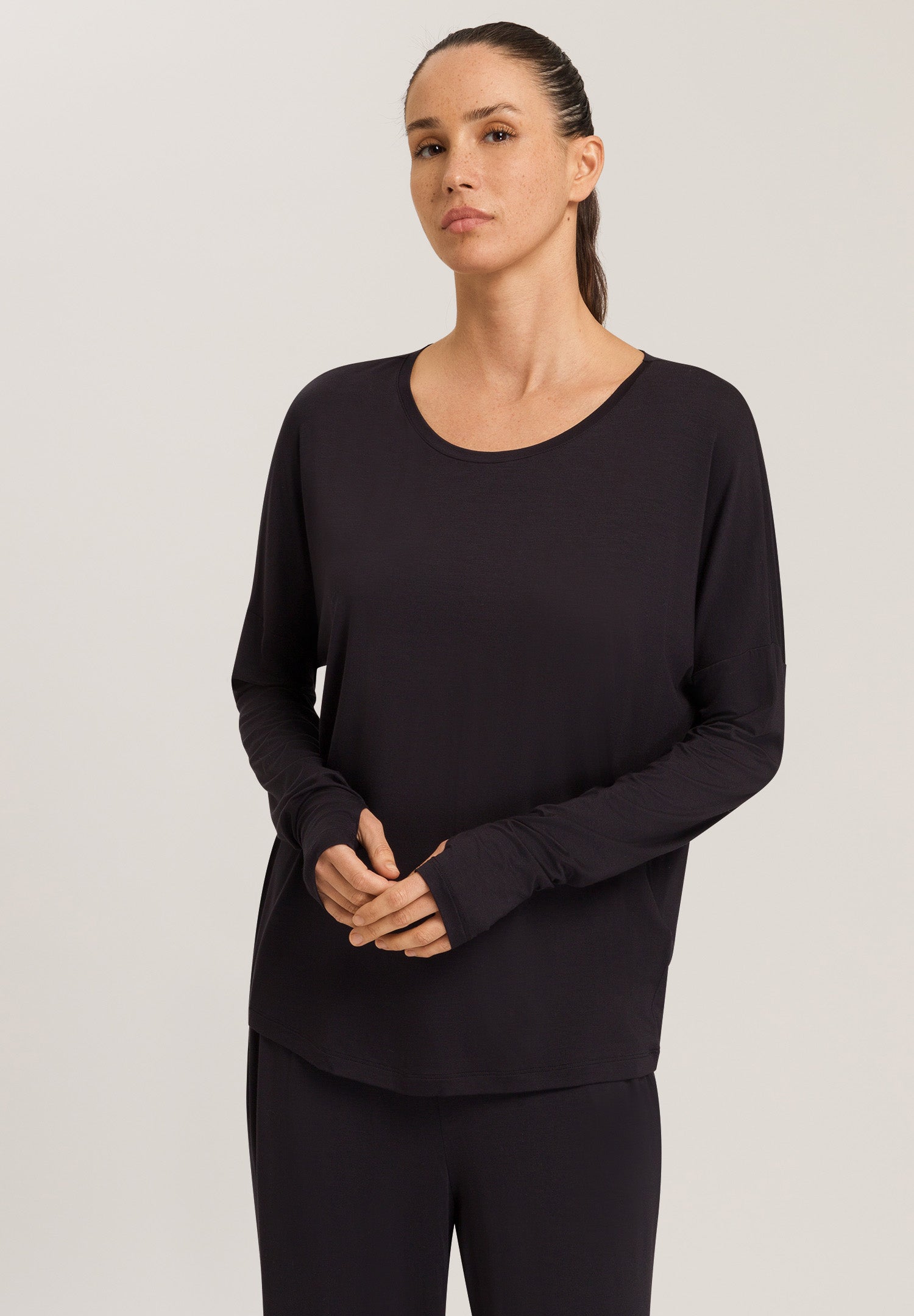 78796 Yoga L/Slv Shirt - 2199 Black Beauty